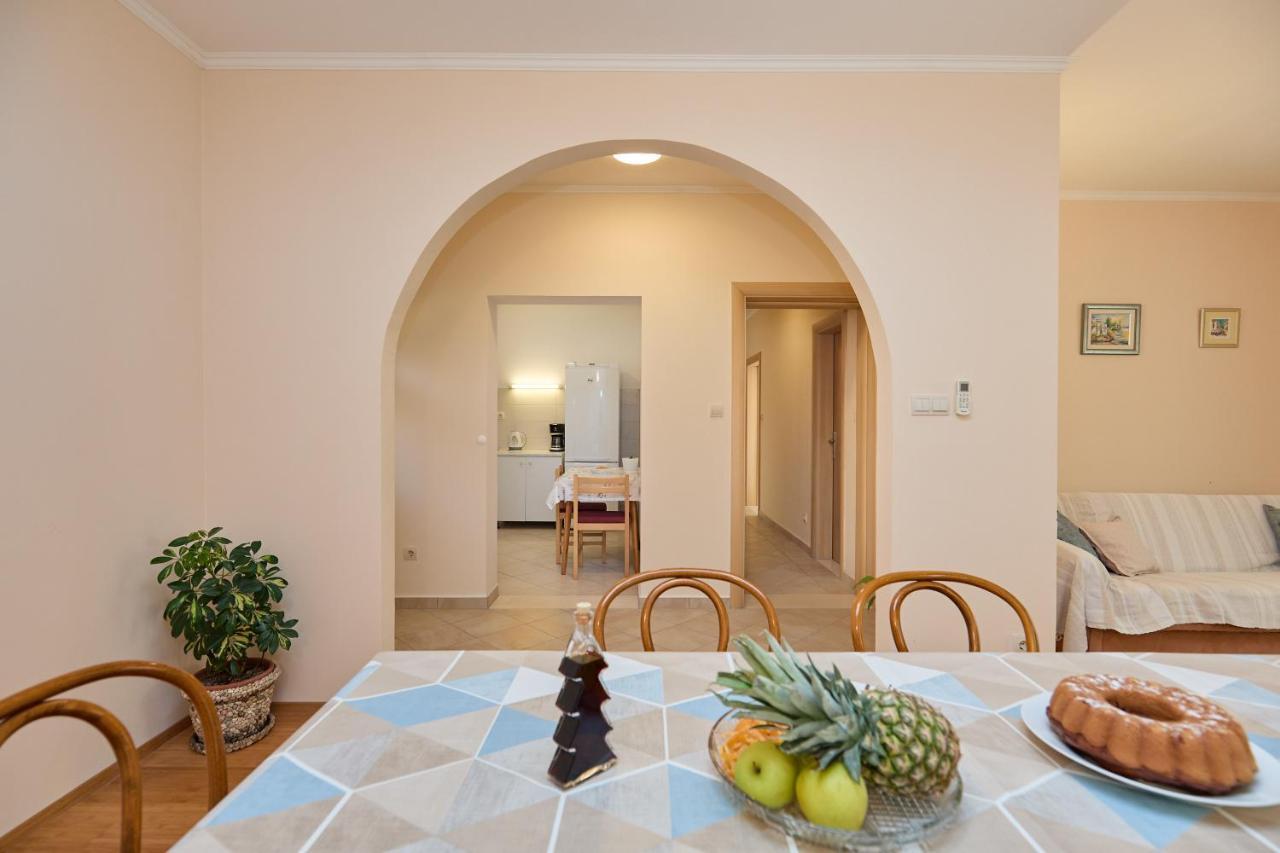 Apartment Marijana Mlini Exteriör bild