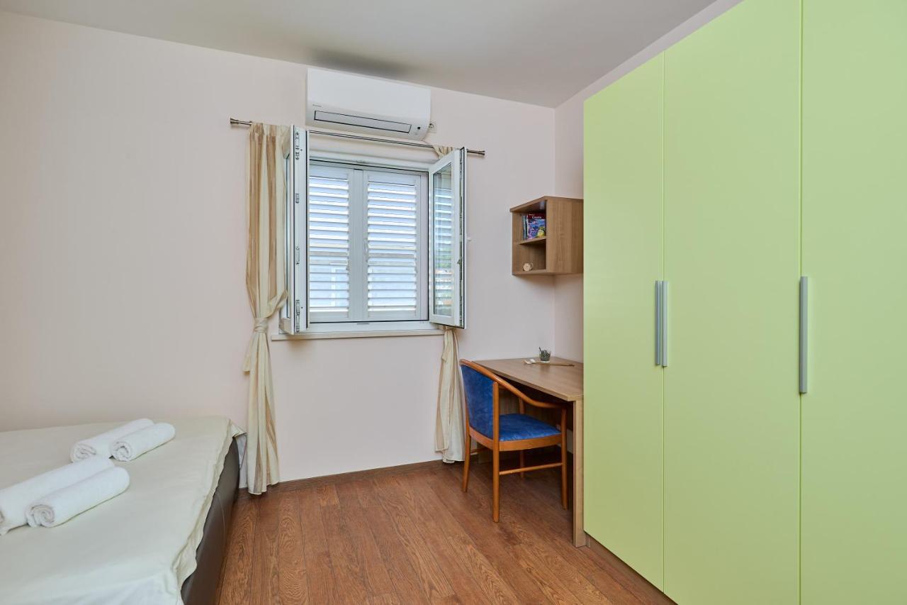 Apartment Marijana Mlini Exteriör bild